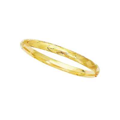 14K Yellow Gold (2.6 g) 6.0mm 8 Inch Shiny Textured Sparkle Bangle Bracelet w/ Diamond Shape Pattern by SuperJeweler
